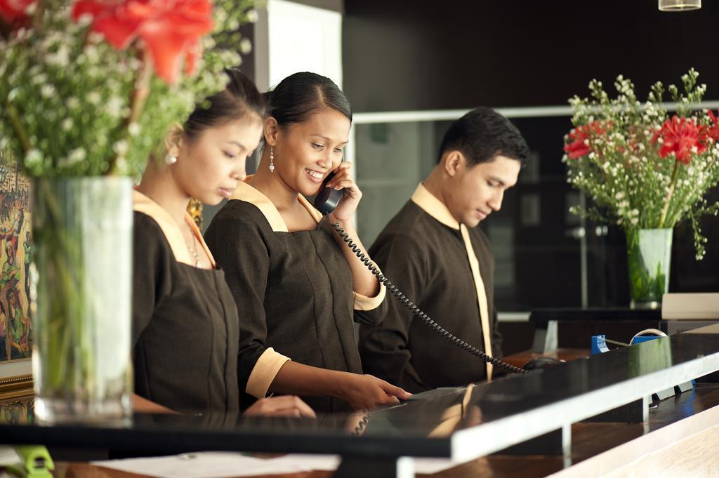 M Citi Suites Cebu Extérieur photo