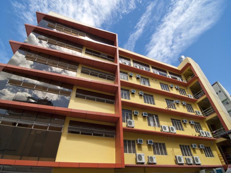 M Citi Suites Cebu Extérieur photo