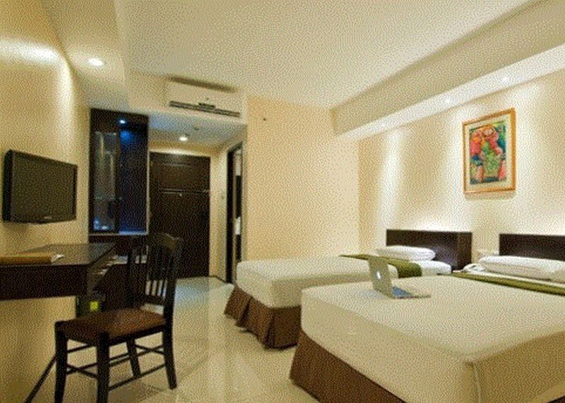 M Citi Suites Cebu Extérieur photo